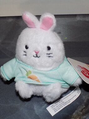 Hallmark 4" White Easter Bunny Backpack Clip Keychain Charm Fob NEW